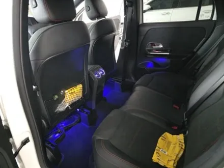 gla후면송풍구 2열송풍구 gla엠비언트 gla250송풍구엠비언트 벤츠gla송풍구엠비언트 h247엠비언트 gla전동부메스터 출장엠비언트 / 부천, 수도권 출장
