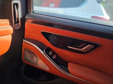 벤츠 w223 롱바디 s450 피아노라커트림 액티브엠비언트 4D전동부메스터 출장 엠비언트 출장시공 / 부천, 수도권 출장