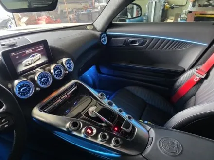 벤츠 amg gts 송풍구엠비언트 RGB 무빙엠비언트 출장시공 엠비언트출장전문 / 부천, 수도권 출장