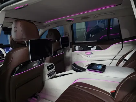 gle450 gls600 w167 스피커 엠비언트 마이바흐 엠블럼 교체 출장 시공 엠비언트 / 부천, 수도권 출장