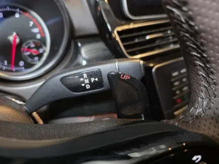 핸들교체를 출장으로? 출장엠비언트 핸들교체서비스 벤츠 w166 gls500 카본디컷핸들 / 부천, 수도권 출장