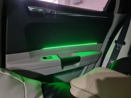 크라이슬러 300c RGB DMX아크릴 비노출 엠비언트 서울 출장시공엠비언트 수도권출장시공엠비언트 / 부천, 수도권 출장