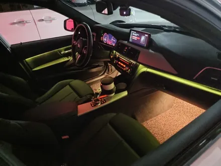 bmw엠비언트 520엠비언트 420엠비언트 320엠비언트 bmw선루프 선루프엠비언트 스피커엠비언트 아크릴엠비언트 dmx엠비언트 dmx출장 dmx부천 520d / 부천, 수도권 출장
