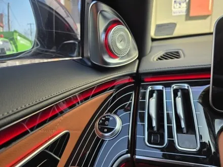 벤츠 w223 롱바디 s450 피아노라커트림 액티브엠비언트 4D전동부메스터 출장 엠비언트 출장시공 / 부천, 수도권 출장