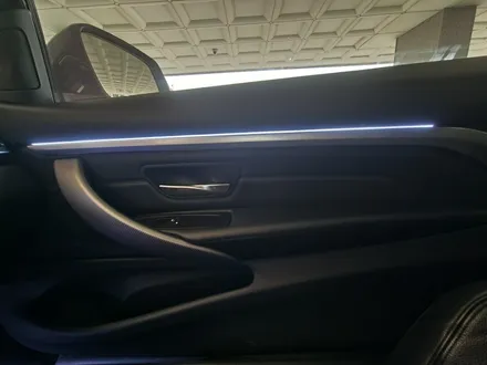 출장 <서울,경기,인천> BMW M4  아크릴 반매립 비노출 엠비언트라이트 풋등RGB 출장엠비언트시공 / 부천, 수도권 출장