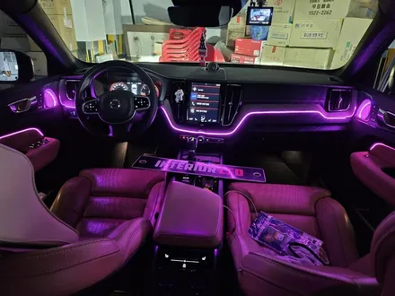 볼보엠비언트 볼보풋등 볼보스피커엠비언트 xc60엠비언트 xc90엠비언트 xc40엠비언트 볼보무빙엠비언트 dmx볼보 dmxxc60 출장시공 출장엠비언트 볼보튜닝 볼보풋등 / 부천, 수도권 출장