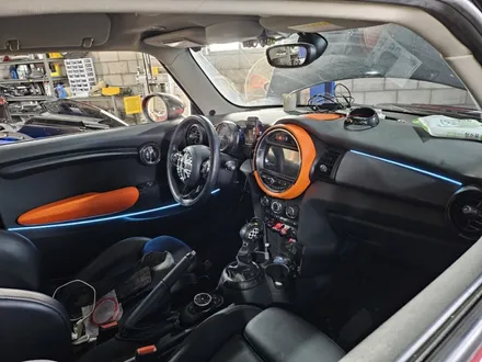 mini엠비언트 bmw엠비언트 bmw미니엠비언트 미니무빙엠비언트 출장엠비언트 실내엠비언트 엠비언트 dmx무빙엠비언트 dmx미니 출장시공 최저가엠비언트 제일싼곳엠비언트 / 부천, 수도권 출장
