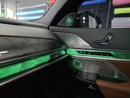 bmw 7시리즈 g70  회오리스피커엠비언트 740i 740d 740m 출장시공 출장엠비언트 / 부천, 수도권 출장