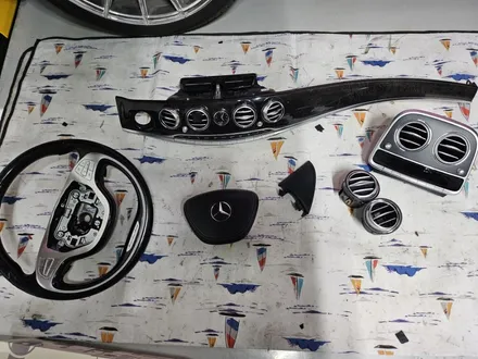 w222핸들 s350d핸들 벤츠카본핸들 출장시공 w222송풍구엠비언트 벤츠4D전동부메스터 s350송풍구엠비언트 s클래스송풍구엠비언트 / 부천, 수도권 출장