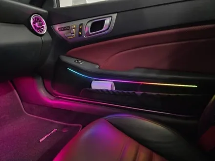 벤츠 r172 slc43amg  카본디컷핸들 엠비언트 광량업 출장시공 엠비언트 slk엠비언트 / 부천, 수도권 출장