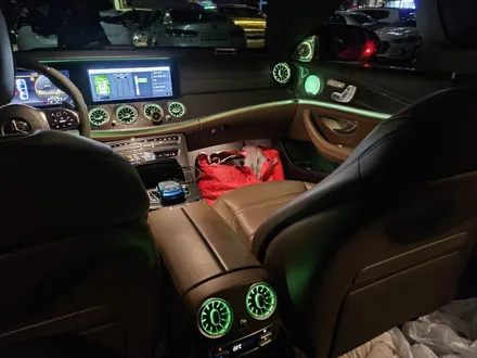 e53엠비언트 amg엠비언트 w213엠비언트 e클래스amg엠비언트 w213송풍구엠비언트 e클래스송풍구엠비언트  출장엠비언트 출장시공 선글라스등엠비언트 터빈송풍구엠비언트 미드스피커엠 / 부천, 수도권 출장