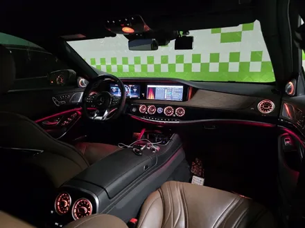 s63amg 벤츠송풍구 부메스터스피커 선글라스등엠비언트 출장엠비언트 시공받았어요 / 부천, 수도권 출장