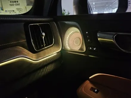 볼보엠비언트 볼보풋등 볼보스피커엠비언트 xc60엠비언트 xc90엠비언트 xc40엠비언트 볼보무빙엠비언트 dmx볼보 dmxxc60 출장시공 출장엠비언트 볼보튜닝 볼보풋등 / 부천, 수도권 출장