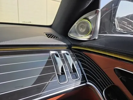 벤츠 w223 롱바디 s450 피아노라커트림 액티브엠비언트 4D전동부메스터 출장 엠비언트 출장시공 / 부천, 수도권 출장