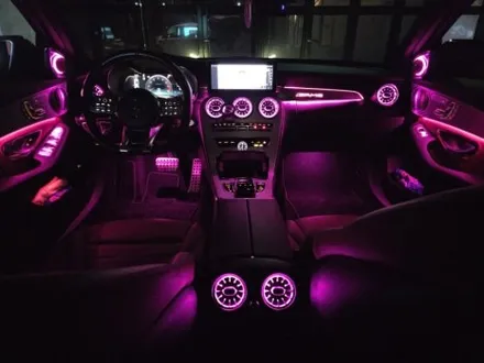 벤츠w205 c43amg 64색멀티컬러엠비언트 순정커맨더연동 송풍구엠비언트 전동부메스터 데쉬보드가로몰딩 엠비언트 출장시공 전문 영종도벤츠엠비언트 / 부천, 수도권 출장