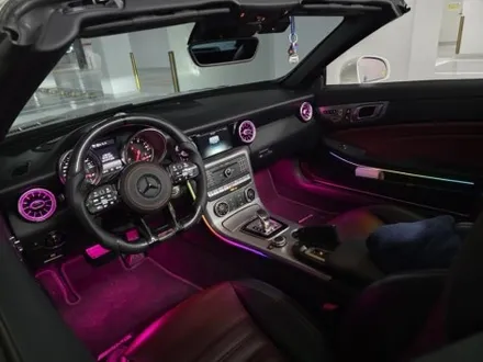 벤츠 r172 slc43amg  카본디컷핸들 엠비언트 광량업 출장시공 엠비언트 slk엠비언트 / 부천, 수도권 출장