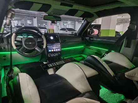크라이슬러 300c RGB DMX아크릴 비노출 엠비언트 서울 출장시공엠비언트 수도권출장시공엠비언트 / 부천, 수도권 출장