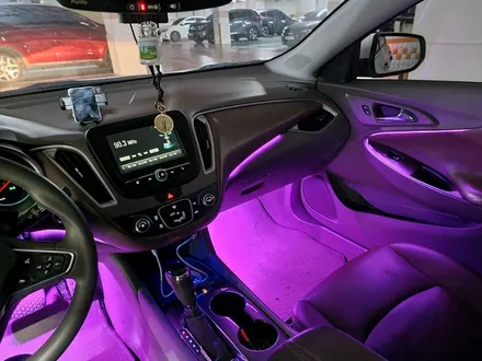 쉐보레말리부엠비언트 올뉴말리부엠비언트 말리부엠비언트 순정연동 과속연동 RGB DMX아크릴 부천무빙엠비언트 순정연동 과속연동 출장엠비언트 수도권출장엠비언트 / 부천, 수도권 출장