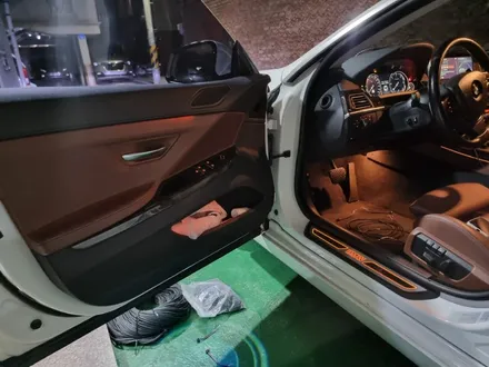 640d엠비언트 그란쿠페엠비언트 롱바디엠비언트 6시리즈엠비언트 bmw엠비언트 dmx엠비언트 DMX아크릴 부천무빙엠비언트 순정연동 과속연동 출장엠비언트 수도권출장엠비언트 / 부천, 수도권 출장