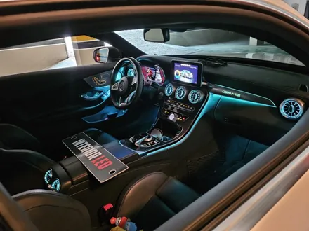 c63엠비언트 w205엠비언트  c63amg엠비언트 카브리올레엠비언트 벤츠쿠페엠비언트 3색엠비언트 64색엠비언트 c클엠비언트 w205부메스터 w205쿠페엠비언트 / 부천, 수도권 출장