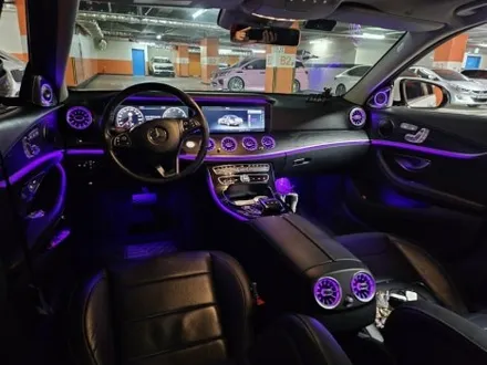 e300엠비언트 벤츠송풍구 e300도어라이트 w213엠비언트 w213e300전동부메스터 벤츠4D전동부메스터 출장시공벤츠 출장엠비언트 e220송풍구엠비언트 / 부천, 수도권 출장