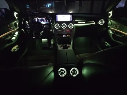 벤츠w205 c43amg 64색멀티컬러엠비언트 순정커맨더연동 송풍구엠비언트 전동부메스터 데쉬보드가로몰딩 엠비언트 출장시공 전문 영종도벤츠엠비언트 / 부천, 수도권 출장
