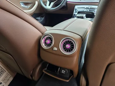 벤츠 w213 e클래스 e300 엠비언트 출장시공 에어터치 카링킷 신형미드스피커엠비언트 eqs송풍구엠비언트 4D전동트위터 / 부천, 수도권 출장