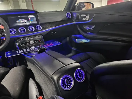 벤츠핸들 잠자리핸들 벤츠카본핸들 벤츠엠비언트 벤츠송풍구엠비언트 e220엠비언트 e쿠페엠비언트 w213엠비언트 출장엠비언트 interiorled w213쿠페 / 부천, 수도권 출장