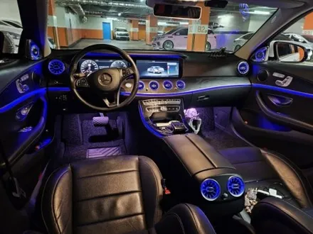 e300엠비언트 벤츠송풍구 e300도어라이트 w213엠비언트 w213e300전동부메스터 벤츠4D전동부메스터 출장시공벤츠 출장엠비언트 e220송풍구엠비언트 / 부천, 수도권 출장