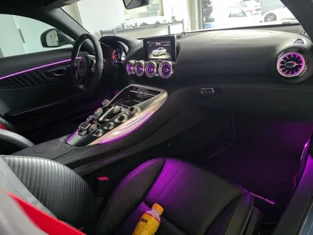 벤츠 amg gts 송풍구엠비언트 RGB 무빙엠비언트 출장시공 엠비언트출장전문 / 부천, 수도권 출장