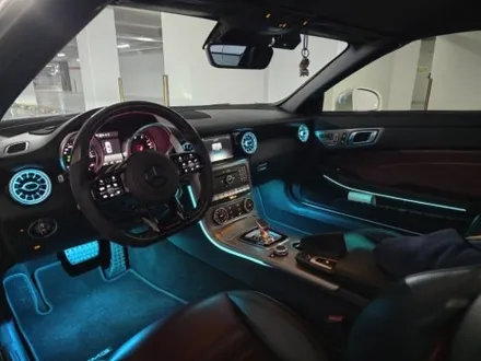 벤츠 r172 slc43amg  카본디컷핸들 엠비언트 광량업 출장시공 엠비언트 slk엠비언트 / 부천, 수도권 출장