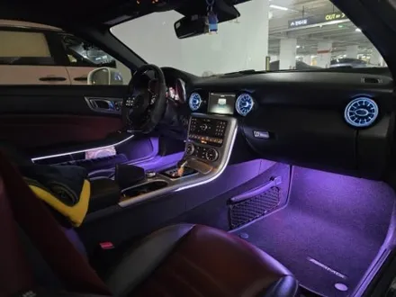 벤츠 r172 slc43amg  카본디컷핸들 엠비언트 광량업 출장시공 엠비언트 slk엠비언트 / 부천, 수도권 출장
