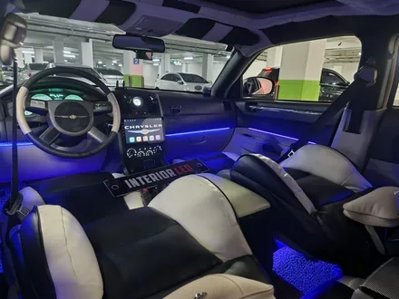 크라이슬러 300c RGB DMX아크릴 비노출 엠비언트 서울 출장시공엠비언트 수도권출장시공엠비언트 / 부천, 수도권 출장
