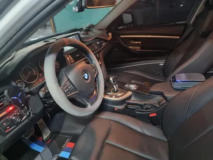 f30엠비언트 320d엠비언트 bmw엠비언트 순정엠비언트2칼라  간접조명엠비언트 DMX아크릴 비노출 엠비언트 순정연동 과속연동 출장시공엠비언트 수도권출장시공엠비언트 / 부천, 수도권 출장