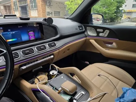 벤츠 w167 gls 580 출장엠비언트 시공후기 송풍구엠비언트 전동부메스터 미드스피커엠비언트 / 부천, 수도권 출장