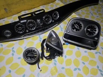 벤츠 w222 s클래스 s350d 후기형 64색 송풍구엠비언트 4D전동부메스터 출장엠비언트 / 부천, 수도권 출장