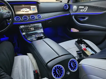 e220엠비언트 e300엠비언트 e350엠비언트 출장시공 출장엠비언트 엠비언트출장 벤츠엠비언트 전동부메스터 송풍구엠비언트 eqs송풍구엠비언트 3d부메스터 4d부메스터 / 부천, 수도권 출장
