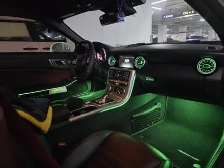 벤츠 r172 slc43amg  카본디컷핸들 엠비언트 광량업 출장시공 엠비언트 slk엠비언트 / 부천, 수도권 출장