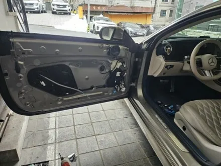 w238전동부메스터 w238스피커엠비언트 w238송풍구엠비언트 w238미드엠비언트 e450엠비언트 출장시공 출장엠비언트 e쿠페와이드콕핏 e쿠페전동부메스터 / 부천, 수도권 출장