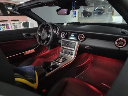 벤츠 r172 slc43amg  카본디컷핸들 엠비언트 광량업 출장시공 엠비언트 slk엠비언트 / 부천, 수도권 출장
