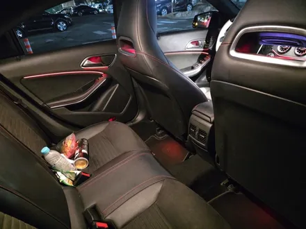 w176 cla250 cla45amg 벤츠송풍구엠비언트 12색엠비언트 광량업 출장엠비언트 디컷베이지카본핸들교체 / 부천, 수도권 출장