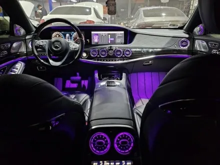 w222송풍구엠비언트 w222전동부메스터 w222선글라스엠비언트 출장시공 출장엠비언트 s450엠비언트 s500엠비언트 s63엠비언트 마이바흐송풍구엠비언트 벤츠송풍구엠비언트 / 부천, 수도권 출장