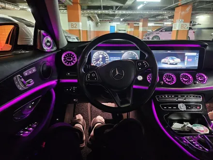 e300엠비언트 벤츠송풍구 e300도어라이트 w213엠비언트 w213e300전동부메스터 벤츠4D전동부메스터 출장시공벤츠 출장엠비언트 e220송풍구엠비언트 / 부천, 수도권 출장
