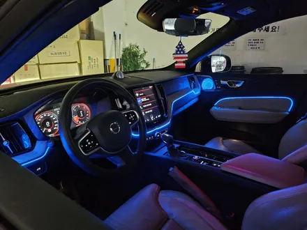 볼보엠비언트 볼보풋등 볼보스피커엠비언트 xc60엠비언트 xc90엠비언트 xc40엠비언트 볼보무빙엠비언트 dmx볼보 dmxxc60 출장시공 출장엠비언트 볼보튜닝 볼보풋등 / 부천, 수도권 출장