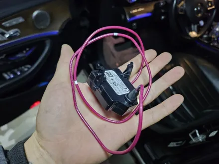 벤츠gps교환 gps교환 w213gps불량 벤츠gps불량 e200gps e220gps e350gps 벤츠안드로이드오토불량 gps안테나불량 w213고질병 벤츠gps불량 출장시공 출장 / 부천, 수도권 출장