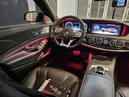 w222피아노 s클래스피아노 벤츠피아노 w222송풍구 w222전동부메스터 s500엠비언트 s450엠비언트 w222엠비언트 출장시공 출장엠비언트 피아노트림 / 부천, 수도권 출장