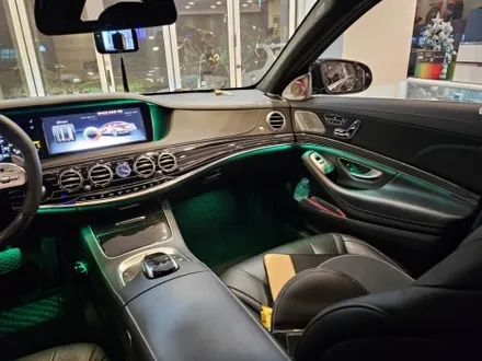 w222피아노 s클래스피아노 벤츠피아노 w222송풍구 w222전동부메스터 s500엠비언트 s450엠비언트 w222엠비언트 출장시공 출장엠비언트 피아노트림 / 부천, 수도권 출장