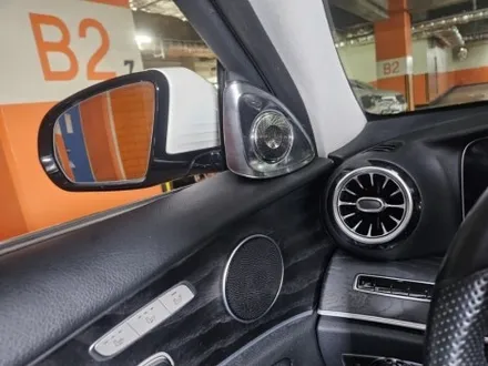 e300엠비언트 벤츠송풍구 e300도어라이트 w213엠비언트 w213e300전동부메스터 벤츠4D전동부메스터 출장시공벤츠 출장엠비언트 e220송풍구엠비언트 / 부천, 수도권 출장