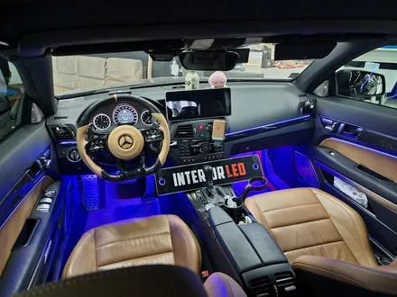E350엠비언트 카브리올레엠비언트 E클엠비언트 벤츠무빙엠비언트 순정연동 과속연동 RGB DMX아크릴 부천무빙엠비언트 순정연동 과속연동 출장엠비언트 수도권출장엠비언트 / 부천, 수도권 출장