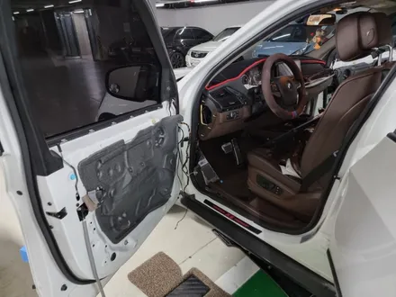 bmw엠비언트 x5엠비언트 쿠페엠비언트 엠비언트라이트 bmw엠비언트 구형x5엠비언트 회오리스피커엠비언트 아크릴엠비언트 dmx엠비언트 dmx출장 dmx부천 풋등 / 부천, 수도권 출장